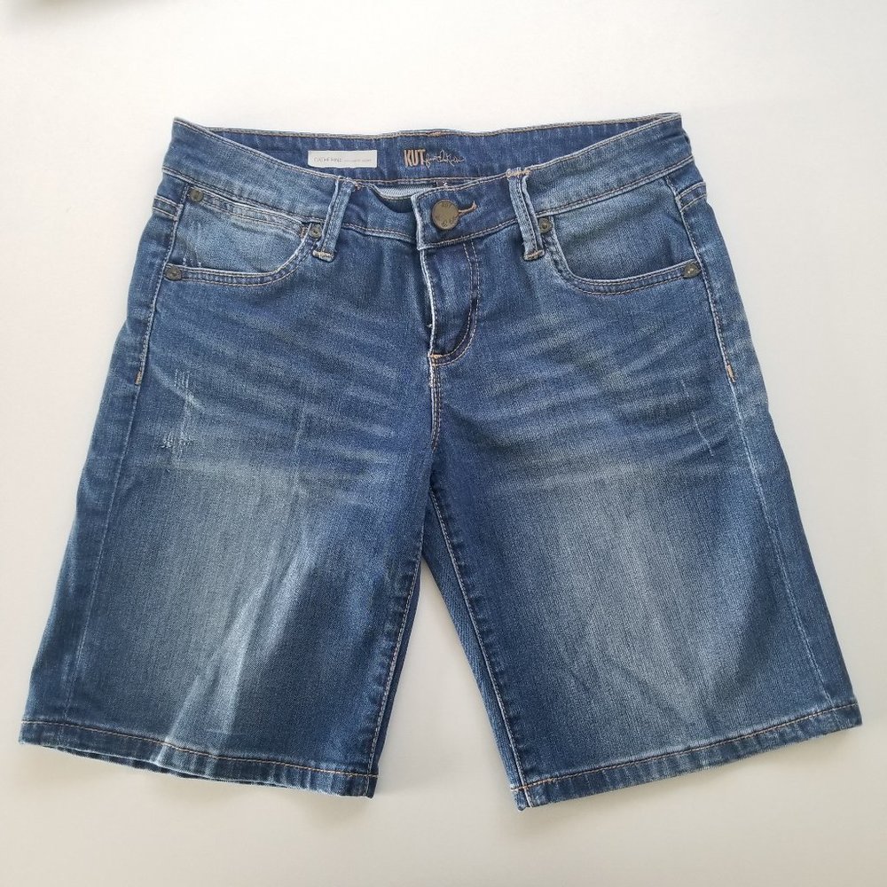 Kut from the Kloth Catherine Boyfriend Short Size 2